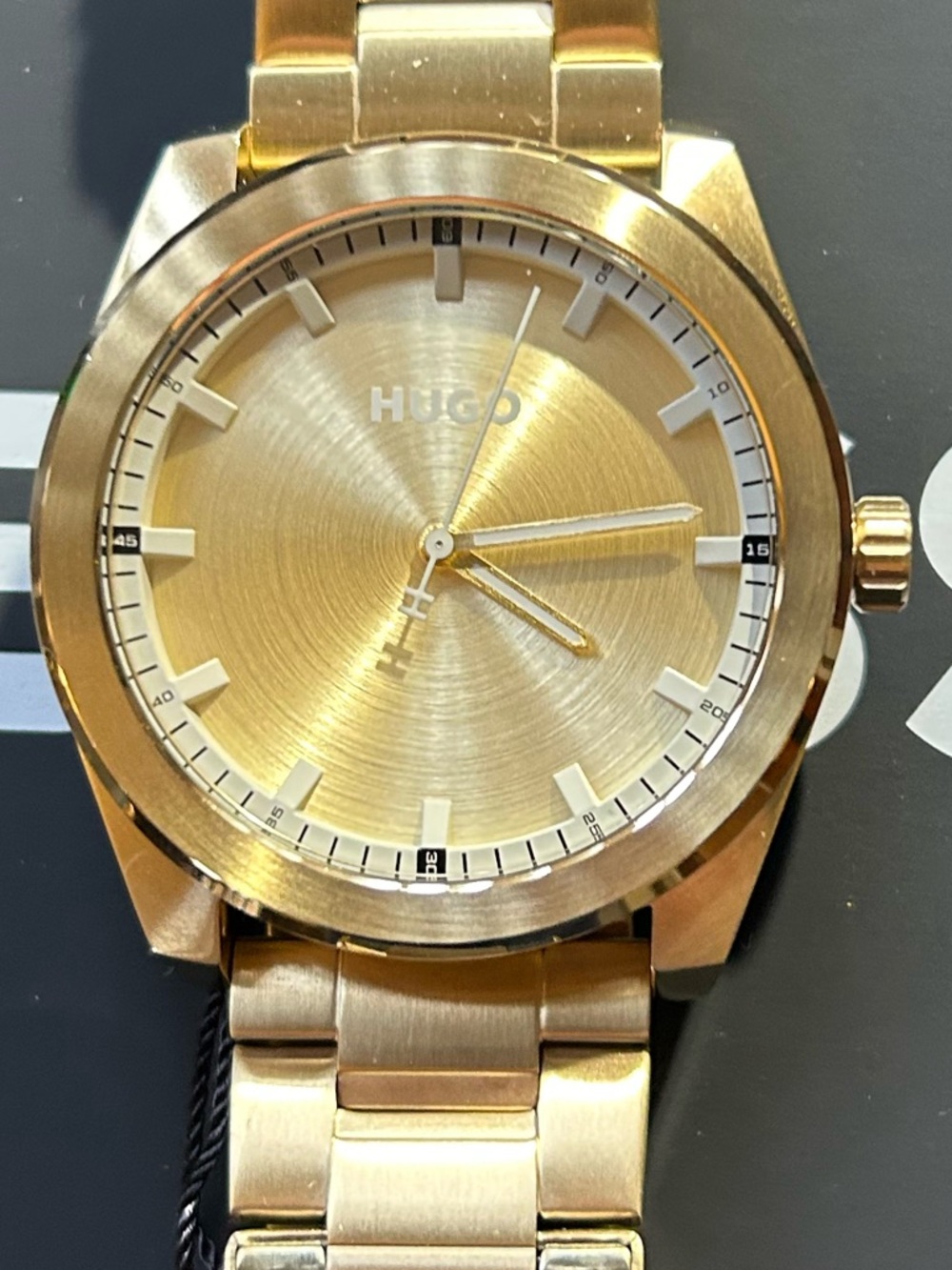 Hugo Boss Bright Watch With 43mm Golden Face & Golden Bracelet